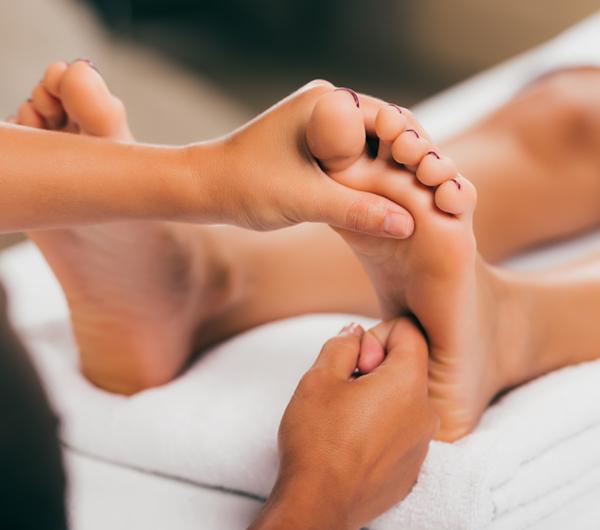 Fußmassagen-Therapie